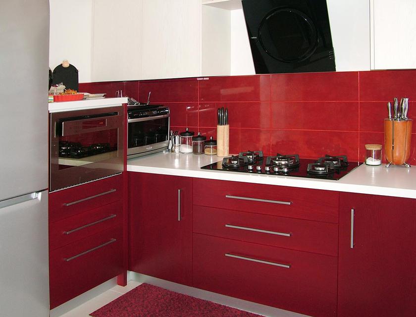 Cucina Frassino laccato rosso (01)